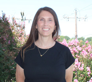 Sara Hinshaw - Floater